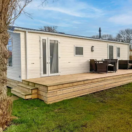 Wiringherlant-28 By Interhome