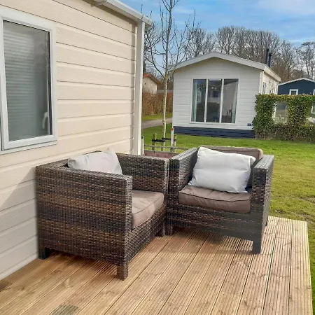 Holiday home Wiringherlant-28 By Interhome *